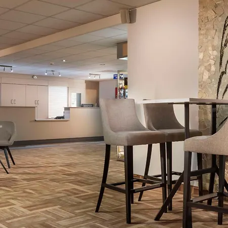 Готель Western Achim