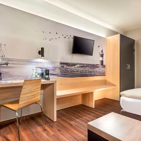 Western Achim