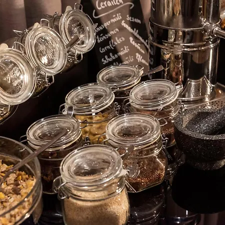 Western Achim فندق 3*