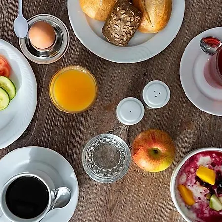 Western Achim Hotel 3*